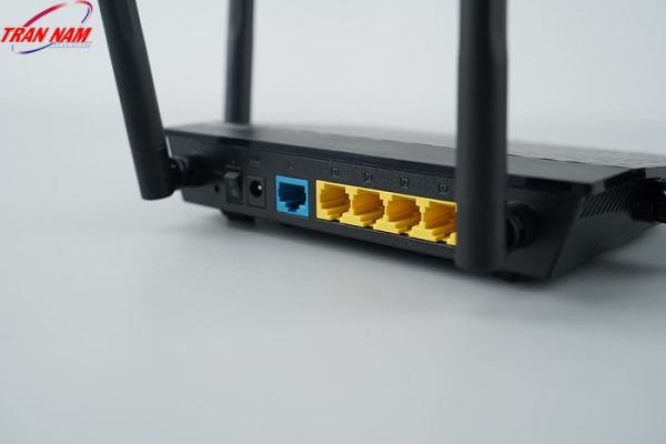 bo-dinh-tuyen-wifi-bang-tan-kep-asus-rt-ac750l