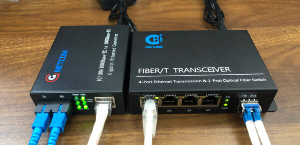 bo-chuyen-doi-quang-dien-4-cong-lan-1-cong-sfp-ho-link-hl-2014-sfp