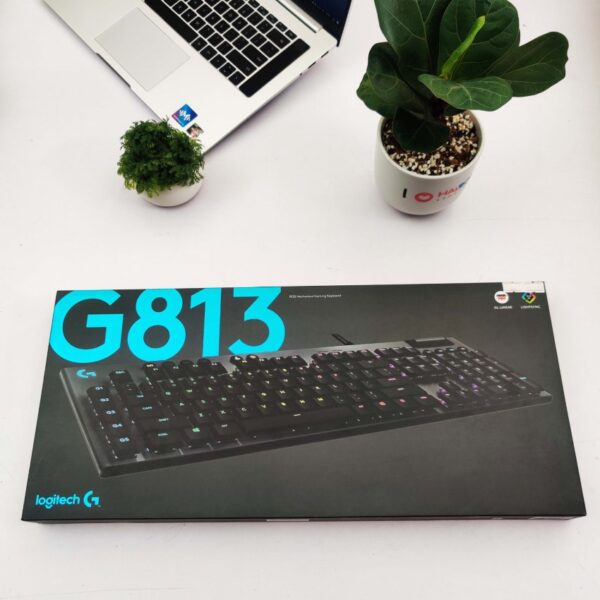 Bàn phím cơ Logitech G813 Lightsync RGB GL Tactile (USB)