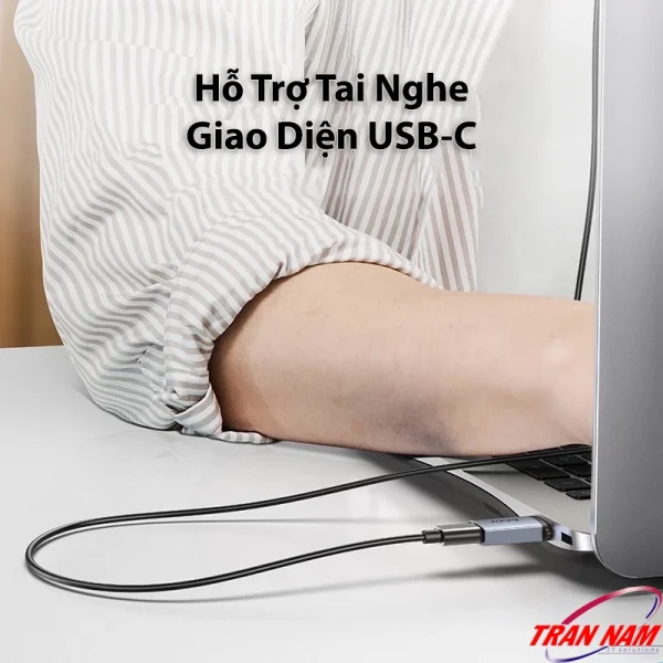 Đầu chuyển OTG USB 3.0 sang Type-C Jasoz T-G160 hỗ trợ tai nghe giao diện USB-C, giúp nghe nhạc và đàm thoại trực tiếp trên laptop hoặc máy tính bàn.