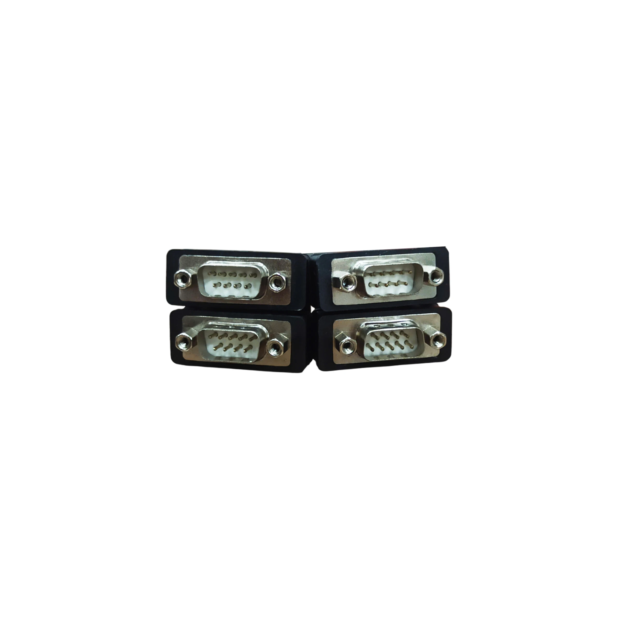 Cáp Z-TEK ZE791 — Macro 4 Đầu DB9 Male Build Quality Industrial Macro 4 đầu DB9 male của cáp Z-TEK ZE791 xếp 2x2 — 9 chân pin kim loại mạ, vỏ kim loại chrome EMI shielding chống nhiễu, 2 ốc vít thumbscrew kim loại mỗi đầu