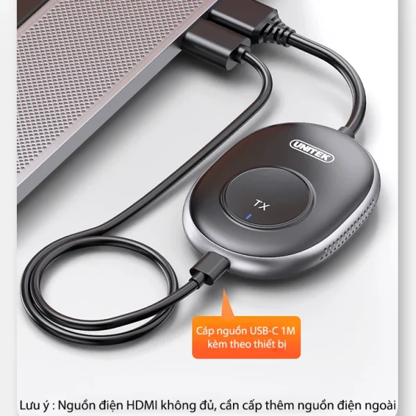 TX Unitek V158A cắm cáp HDMI và cáp nguồn USB-C riêng vào laptop — nguồn HDMI không đủ, cần cấp thêm điện ngoài