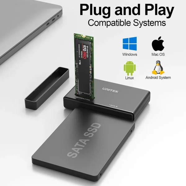 Box ổ cứng Unitek S1232A01-EU – M.2 NVMe & SATA 2.5/3.5 inch, USB-C 10Gbps 10 Unitek S1232A01-EU với SSD M.2 NVMe cắm đứng ở khe M.2, ổ SATA 2.5 inch đặt trước thân máy và nắp chắn bụi tháo rời